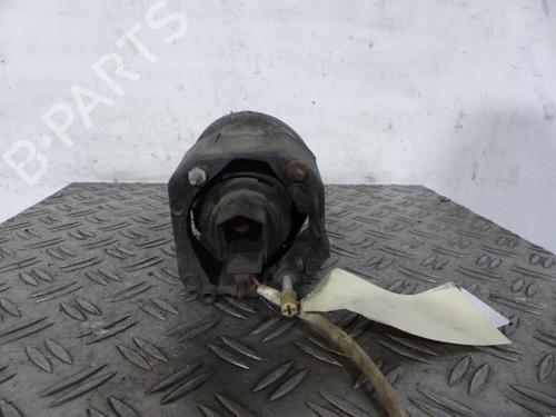 Used Right front fog light NISSAN X-TRAIL I (T30) 2.2 Di 4x4 (114 hp) 25107792