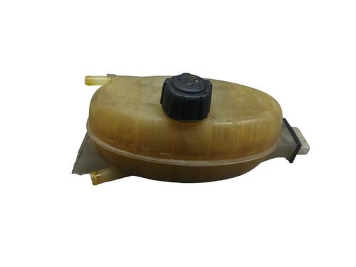 Used Windscreen washer tank Windscreen washer tank RENAULT TRAFIC II Van (FL) 1.9 dCi 80 (FL0B) (82 hp) 25076906 25076906