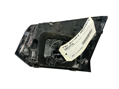 Used Left tailgate light Left tailgate light PEUGEOT 5008 II (MC_, MJ_, MR_, M4_) 1.2 THP (MRHNYH, MRHNYW, MRHNSJ, MRHNSU, MRHNSM) (131 hp) 31770128 31770128