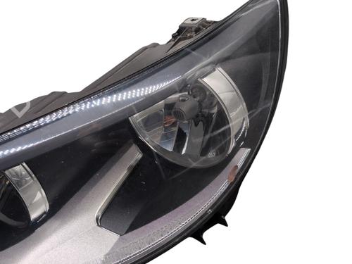 Left headlight VW TIGUAN (5N_) 2.0 TDI | BP32497674C28 
