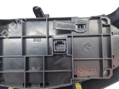 Climate control TOYOTA YARIS (_P13_) 1.5 Hybrid (NHP130_, NHP130) | BP26031260I5 