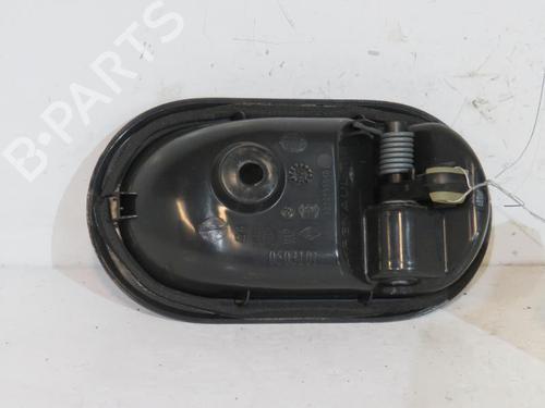 Used Front left interior door handle DACIA SANDERO 1.4 MPI LPG (72 hp) 25083836