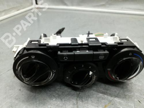 Used Climate control Climate control PEUGEOT 208 I (CA_, CC_) 1.0 VTi (68 hp) 10613359 10613359