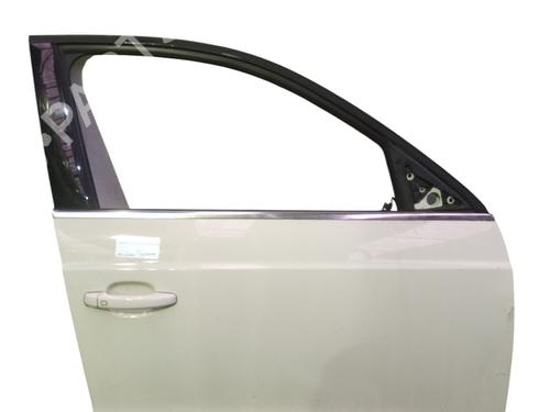 Dør højre fortil AUDI Q3 (8UB, 8UG) 2.0 TDI (140 hp) 32341794