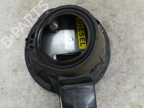 Used Fuel flap PEUGEOT 208 I (CA_, CC_) 1.6 HDi (92 hp) 25110549