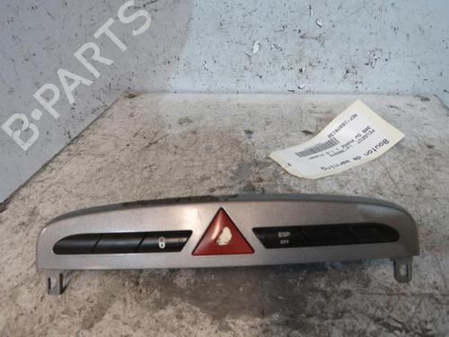 Used Warning switch Warning switch 25092322 25092322