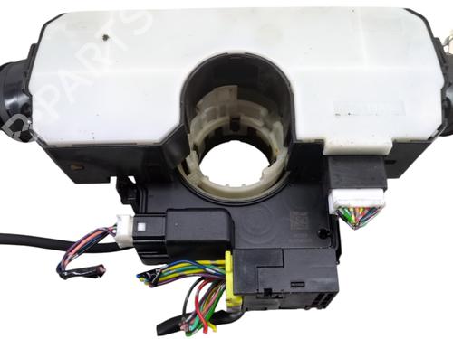 Used Steering column stalk NISSAN JUKE (F15) 1.2 DIG-T (115 hp) 30819998