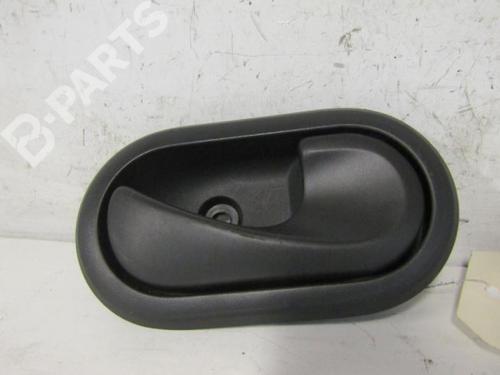 Used Front right interior door handle Front right interior door handle DACIA SANDERO 1.5 dCi (68 hp) 10599497 10599497