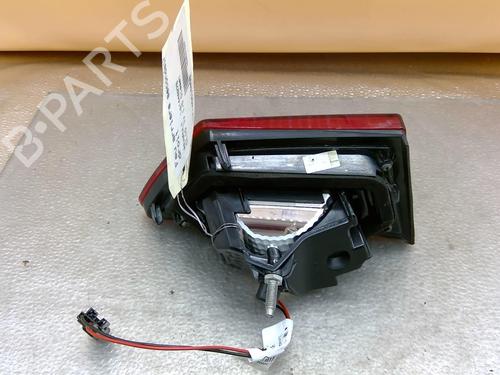 right-tailgate-light-renault-clio-iv-bh_-2012-2013-2014-2015-2016-2017-2018-2019-2020-2021-25082157 main image