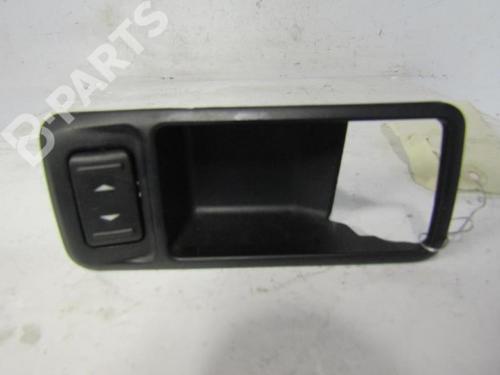 Used Right rear window switch Right rear window switch FORD FOCUS C-MAX (DM2) 2.0 TDCi (136 hp) 10599527 10599527