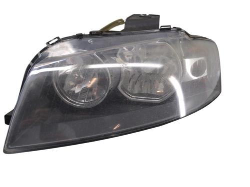 Lyskaster høyre AUDI A3 Sportback (8PA) 1.9 TDI (105 hp) 30903389