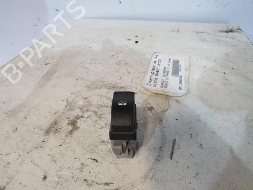 Used Right front window switch RENAULT SCÉNIC II (JM0/1_) [2003-2010]  25114616