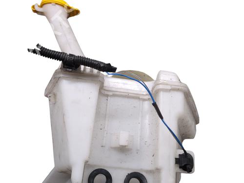 Windscreen washer tank TOYOTA YARIS (_P13_) 1.5 (NSP131_) | BP32363626C113