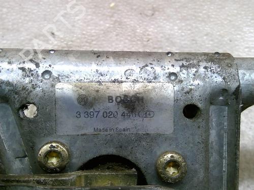 Used Front wiper motor Front wiper motor PEUGEOT 206 CC (2D) [2000-2008] 25081877 25081877