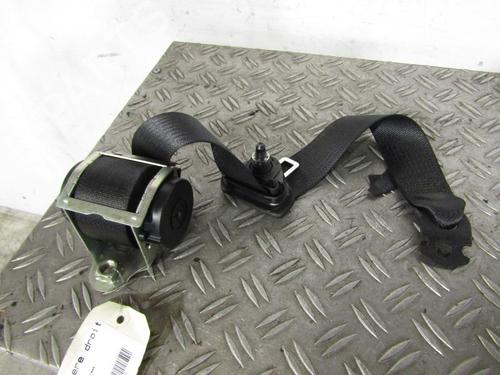 Høyre bak beltestrammer OPEL CORSA D (S07) 1.3 CDTI (L08, L68) (75 hp) 25091768