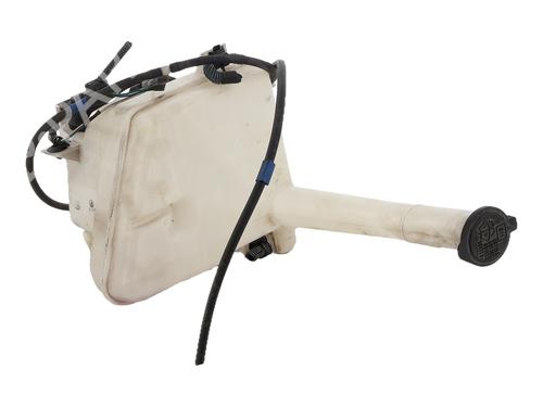 windscreen-washer-tank-toyota-verso-s-_p12_-2010-2011-2012-2013-2014-2015-2016-37588242 main image
