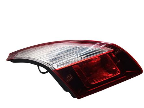 Venstre baglygte bagklap RENAULT MEGANE III Hatchback (BZ0/1_, B3_) 1.2 TCe (BZ16, BZ28) | BP29332513C79 