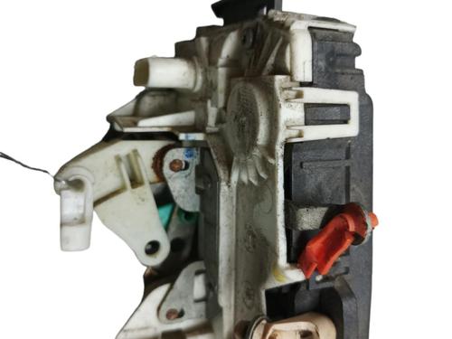 Used Front left lock DODGE CALIBER 2.0 CRD (140 hp) 25076841