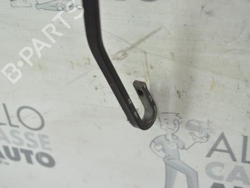 Used Front windshield wiper arm Front windshield wiper arm 25115447 25115447