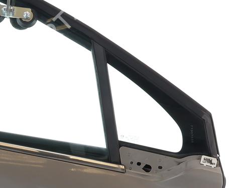 right-front-door-peugeot-2008-i-cu_-2013-37796957 main image