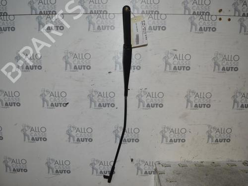 Used Front windshield wiper arm FORD FOCUS II Turnier (DA_, FFS, DS) 1.6 TDCi (109 hp) 25097661