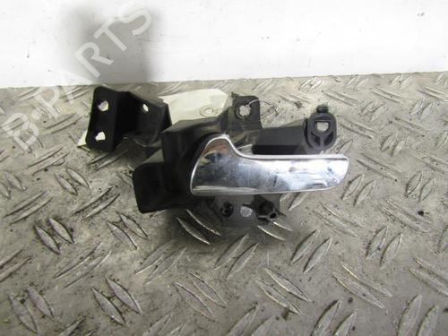 Used Front left interior door handle OPEL ZAFIRA A MPV (T98) 2.2 DTI 16V (F75) (125 hp) 25070018