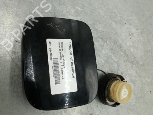 Tanklokket TOYOTA RAV 4 II (_A2_) 2.0 4WD (ACA21, ACA20) (150 hp) 25104322