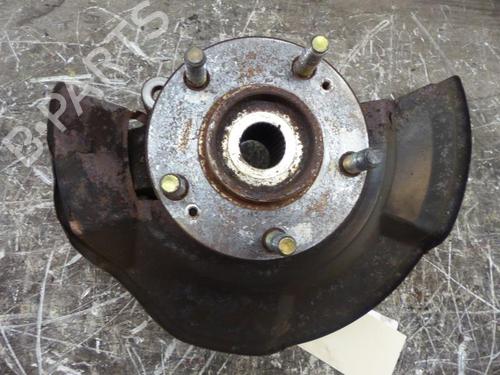 Used Left front steering knuckle HYUNDAI TRAJET (FO) 2.0 CRDi (113 hp) 25111646