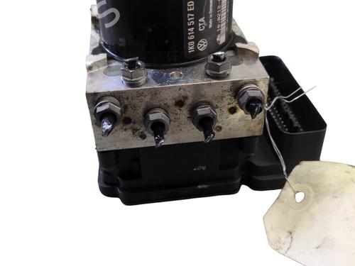 Used ABS pump VW TOURAN (1T3) 1.6 TDI (105 hp) 32673921