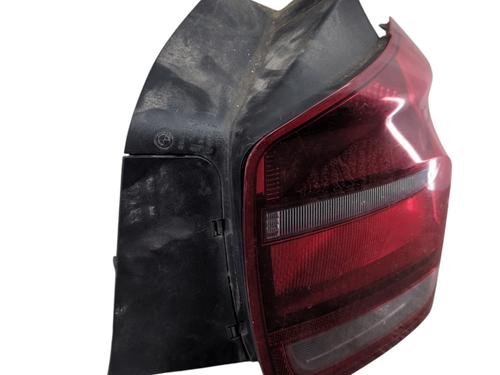 Højre baglygte BMW 1 (F20) 118 d (143 hp) 29898181