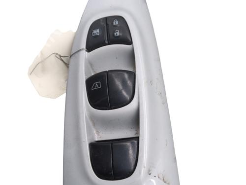 Left front window switch NISSAN JUKE (F15) 1.6 | BP31317319I27 - Image 3