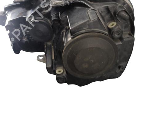 Right headlight VW GOLF VI (5K1) 2.0 TDI | BP30881687C29 