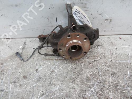 Achsschenkel links vorne für RENAULT MEGANE III Hatchback (BZ0/1_, B3_) 1.5 dCi (BZ09, BZ0D, BZ1W, BZ29, BZ14) (110 hp) 25069336