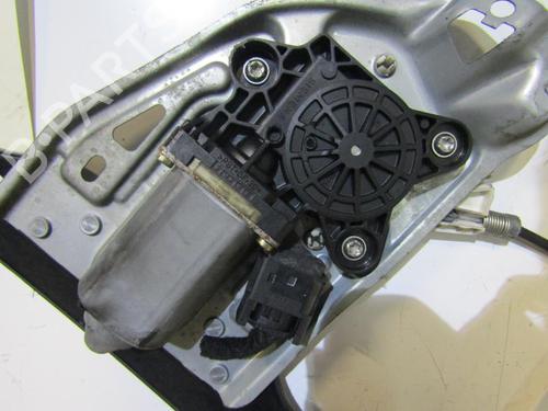 Used Front left window mechanism Front left window mechanism MERCEDES-BENZ C-CLASS (W203) C 220 CDI (203.006, 203.008) (143 hp) 25090867 25090867