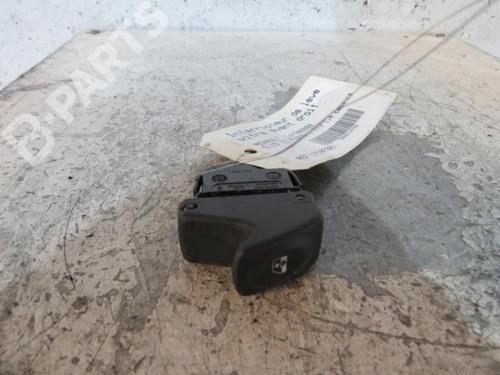 Used Right front window switch Right front window switch RENAULT CLIO I (B/C57_, 5/357_) [1990-1999] 10605532 10605532