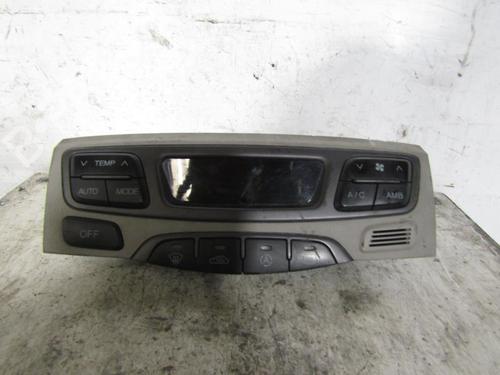 AC-Styringsenhed/Manøvreenhed HYUNDAI TRAJET (FO) 2.0 CRDi (113 hp) 25085519