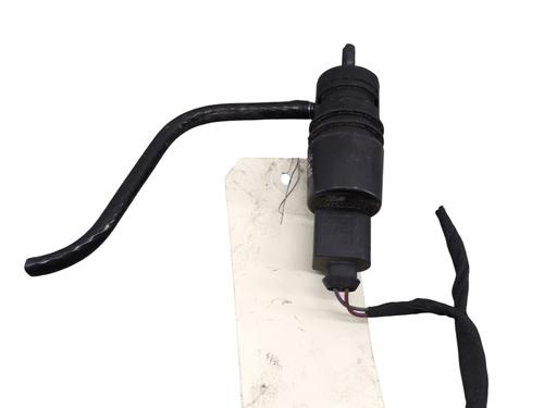 Used Washer pump MERCEDES-BENZ SPRINTER 3,5-t Van (B907, B910) 314 CDI RWD (907.631, 907.633, 907.635, 907.637) (143 hp) 31067259