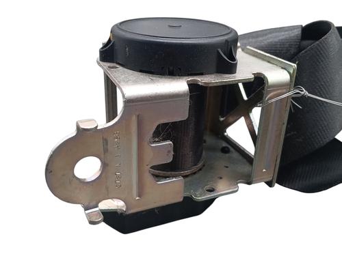 rear-left-seatbelt-dacia-sandero-ii-2012-32292642 main image