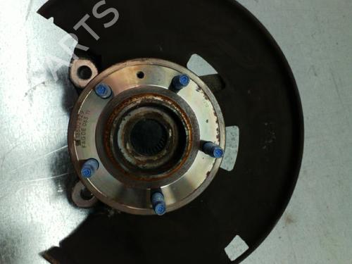 Used Left front steering knuckle Left front steering knuckle OPEL ASTRA J (P10) 1.7 CDTI (68) (125 hp) 25104230 25104230