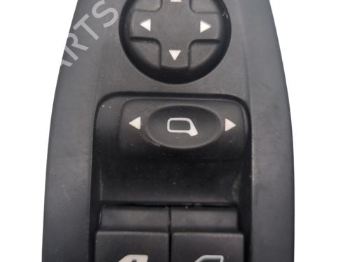 Used Left front window switch PEUGEOT 208 I (CA_, CC_) 1.6 HDi / BlueHDi 75 (75 hp) 30113518