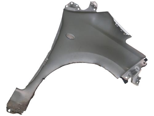 Used Left front fenders Left front fenders 39215020 39215020