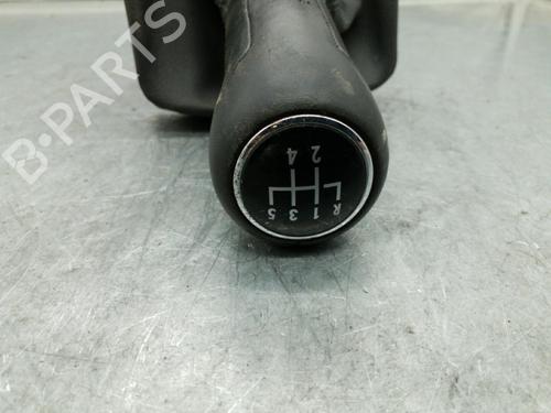 Used Gear lever VW POLO (9N_, 9A_) 1.4 TDI (80 hp) 25062694