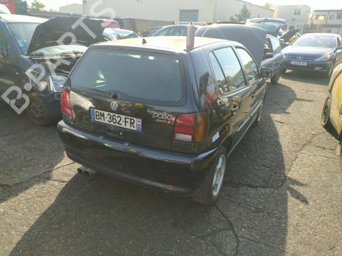 Windscreen washer tank VW POLO III (6N1)  | BP25067923C113