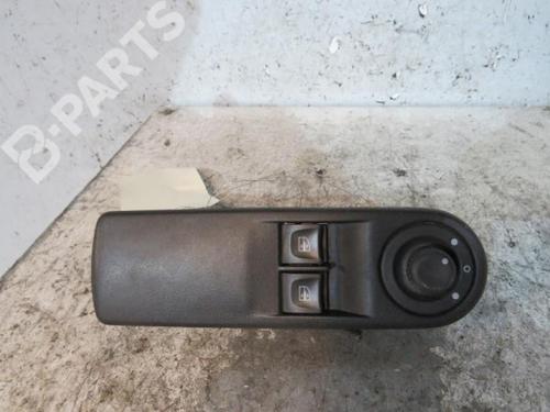 left-front-window-switch-renault-clio-iv-bh_-09-tce-90-bhnf-bhma-bhmh-bhjk-bhjr-254113300r-2012-2013-2014-2015-2016-2017-2018-2019-2020-2021-10605667 main image