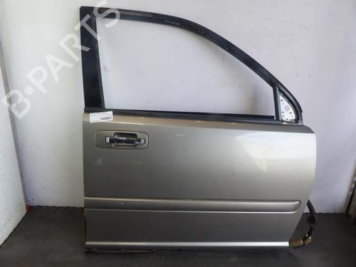 Used Right front door NISSAN X-TRAIL I (T30) 2.2 Di 4x4 (114 hp) 25069529