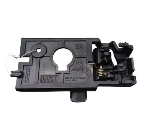 Used Front left interior door handle HYUNDAI i10 II (BA, IA) [2013-2021]  25053461