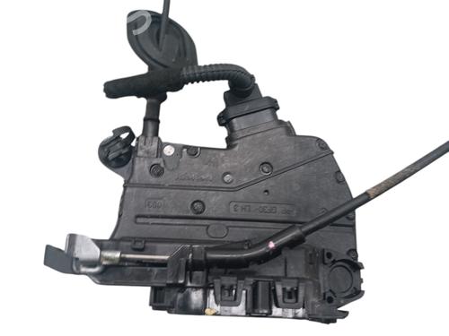 Fechadura trás esquerda RENAULT CLIO V (B7_) 1.0 TCe 100 (B7MT) | BP31193573C100