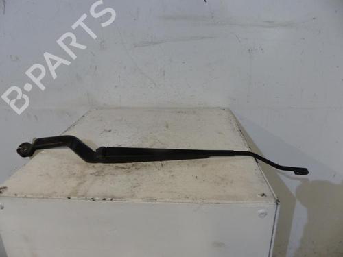 Used Front windshield wiper arm NISSAN ALMERA II Hatchback (N16) 1.5 dCi (82 hp) 25068996