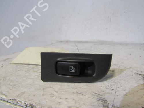 Used Left rear window switch Left rear window switch HYUNDAI TRAJET (FO) 2.0 CRDi (113 hp) 25111661 25111661