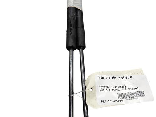 tailgate-lift-support-toyota-auris-_e18_-2012-2013-2014-2015-2016-2017-2018-2019-25071537 main image